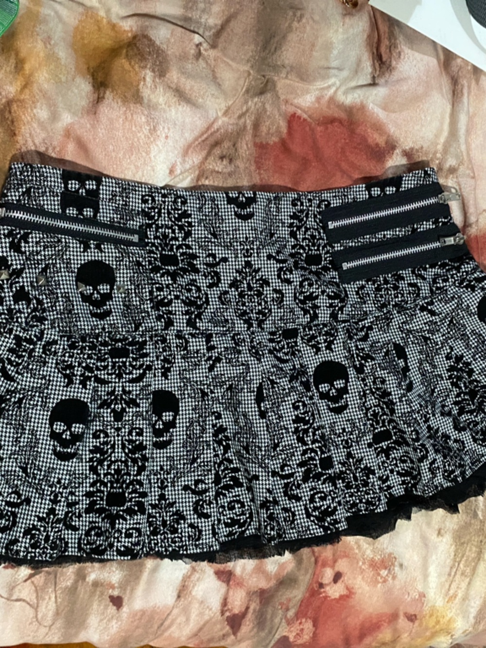 Hell Bunny Black & White Skull Pattern Mini Skirt